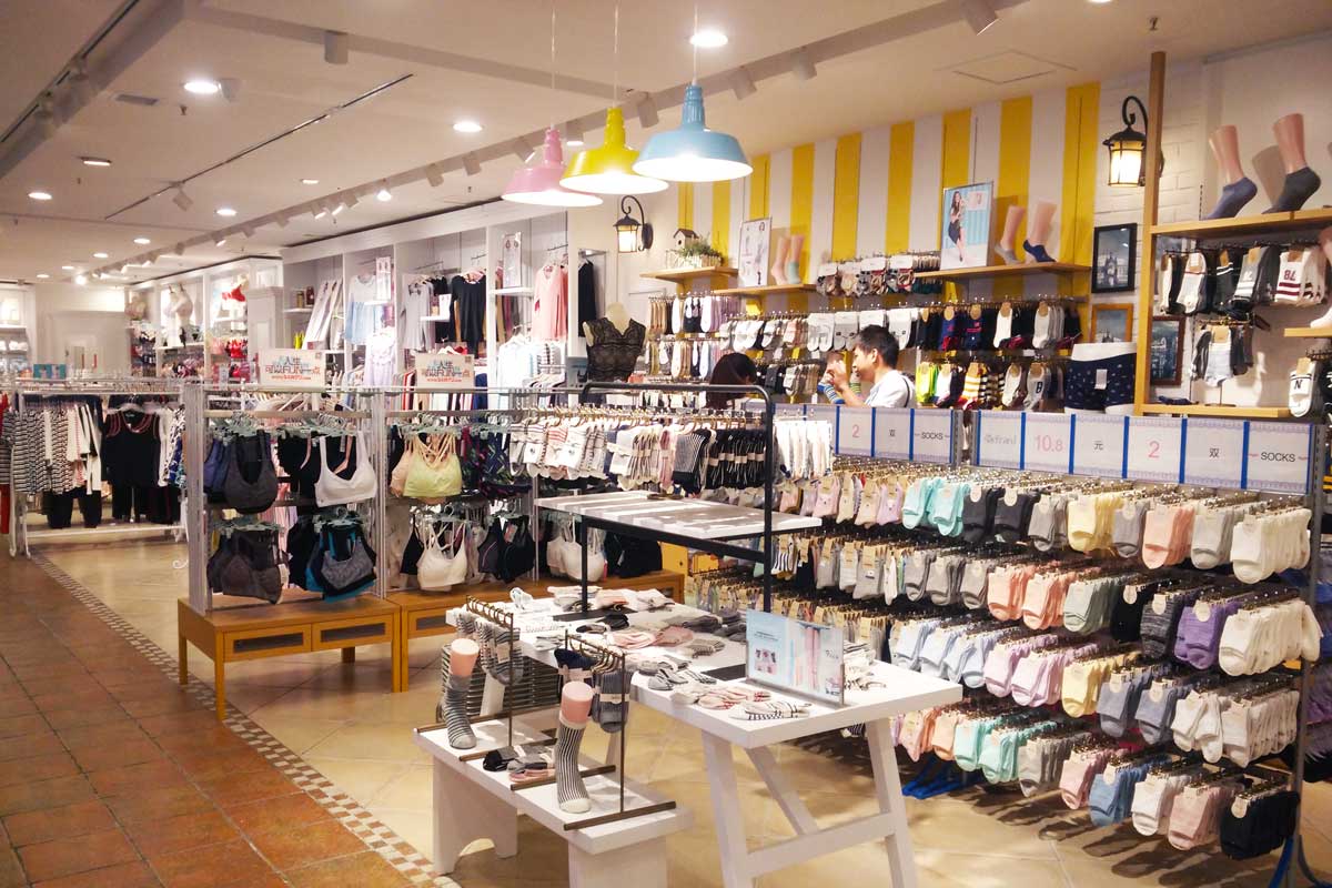 七色花飾品設(shè)計(jì)實(shí)景圖2